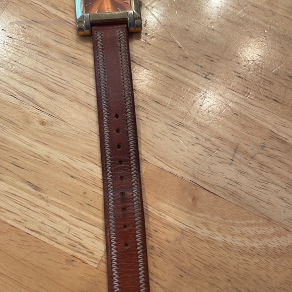 Watch - Picture 2 of 3